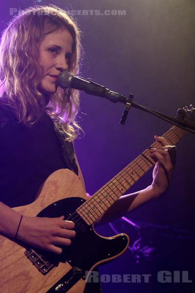 HELENA DELAND - 2017-12-04 - PARIS - La Maroquinerie - 